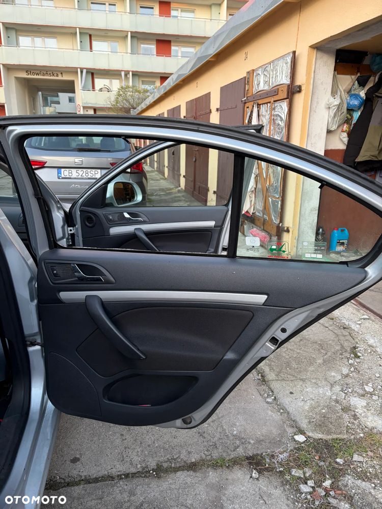 Skoda Octavia 1.8 TSI Family Plus - 17