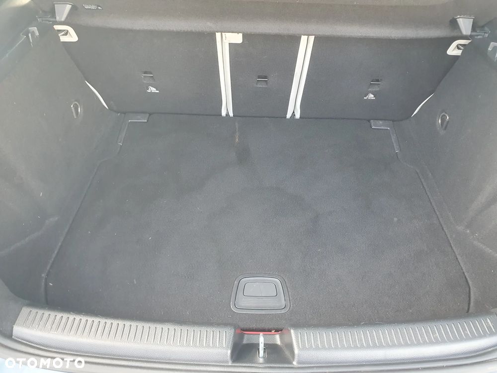 Mercedes-Benz Klasa A 200 Style 7G-DCT - 24