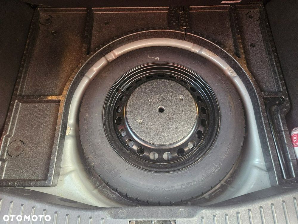 Ford Focus 1.6 Edition - 36