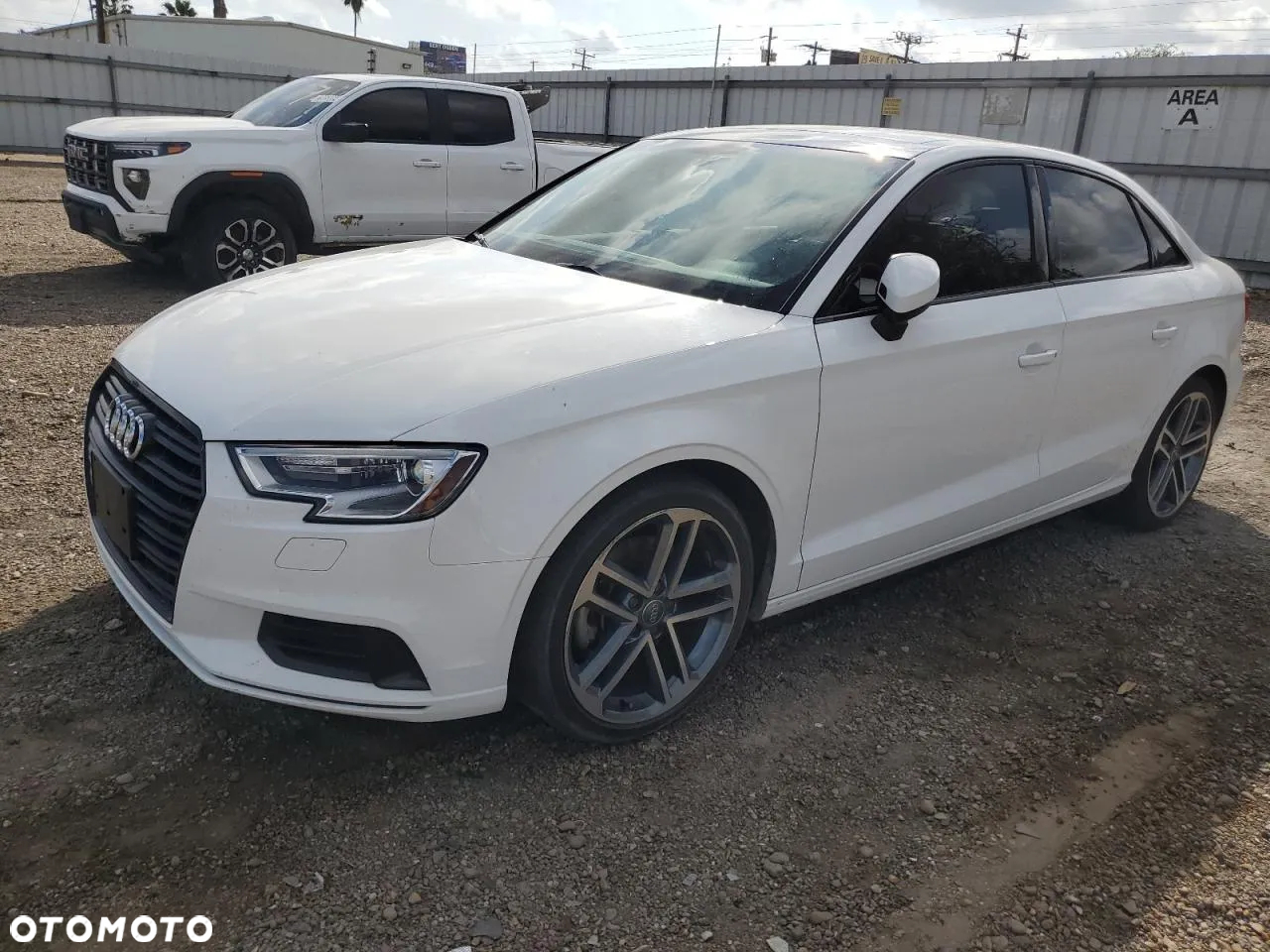 Audi A3 1.8 TFSI Ambiente S tronic - 2