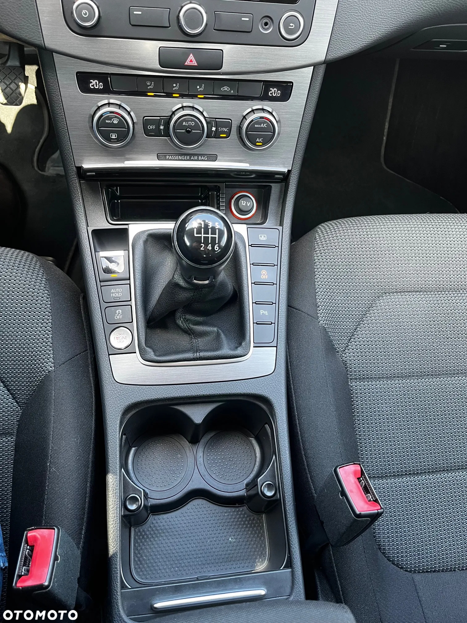 Volkswagen Passat 1.4 TSI Comfortline - 17
