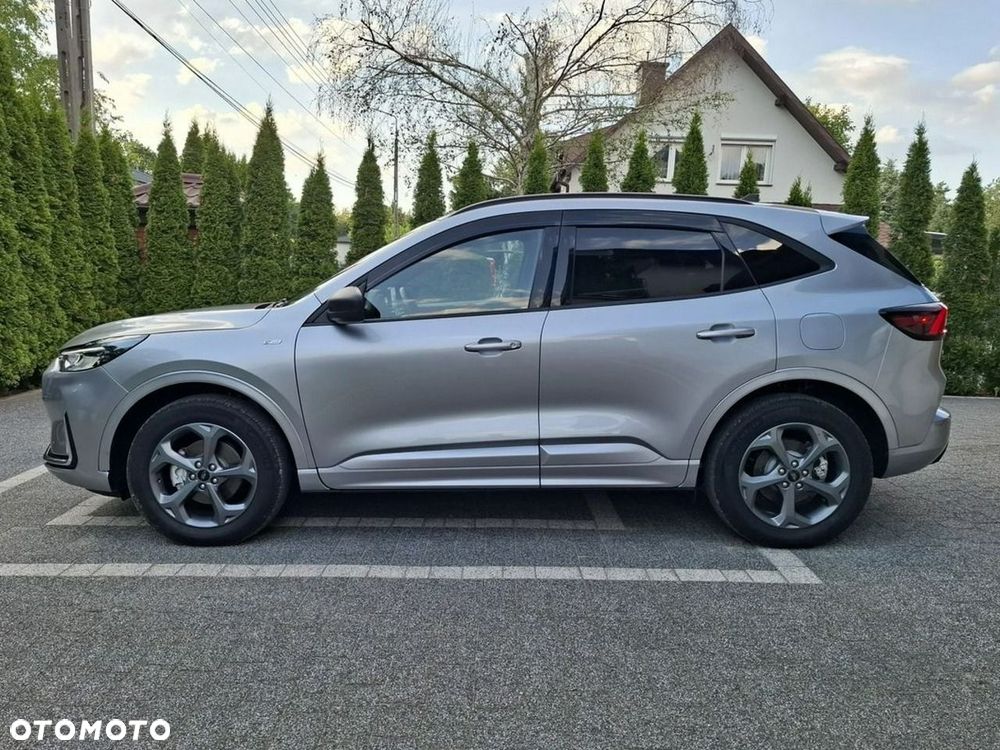 Ford Kuga 2.5 Duratec FHEV 4x4 ST-LINE X - 3