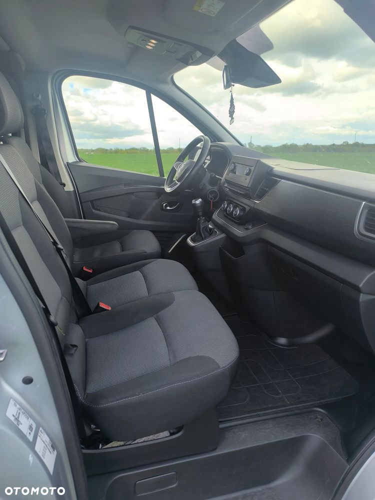 Renault Trafic 2.0 dCi - 14