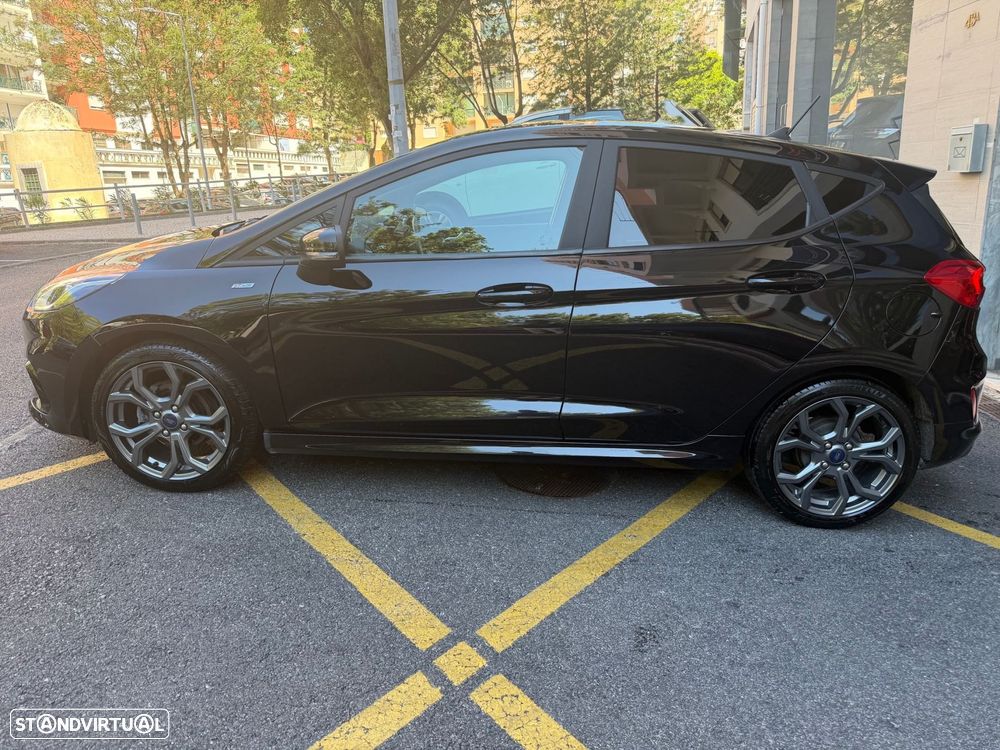Ford Fiesta 1.0 EcoBoost S&S ST-LINE - 22