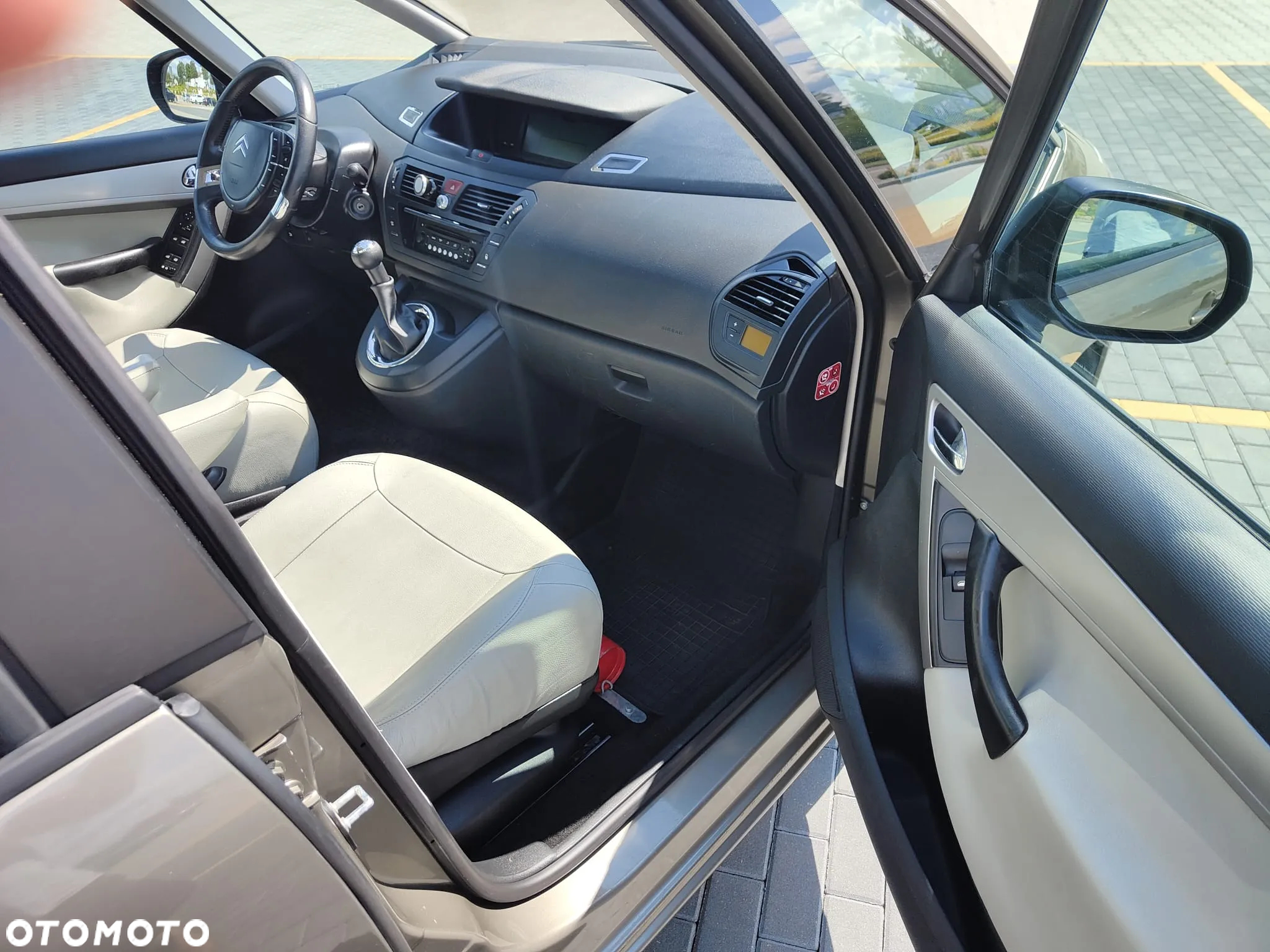 Citroën C4 Picasso - 13