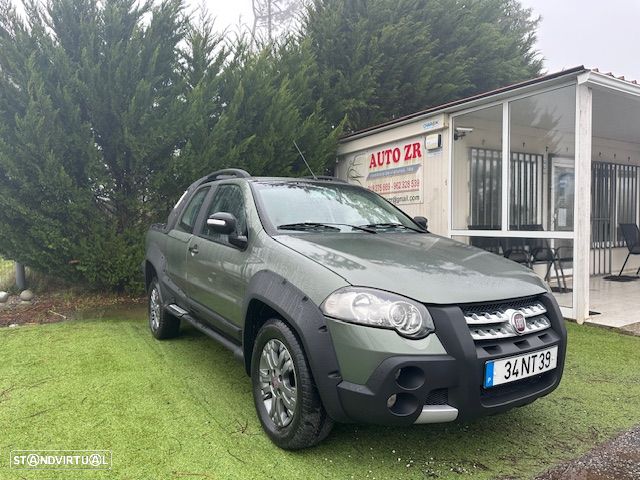 Fiat STRADA ADVENTURE 4 LUGARES - 2