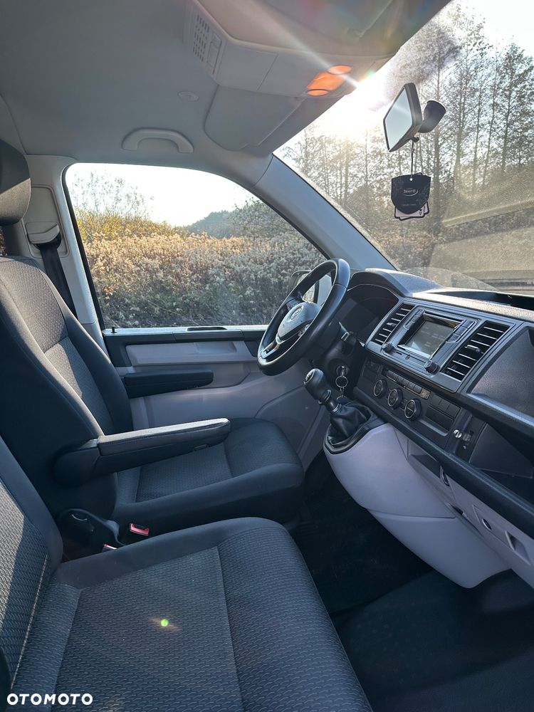 Volkswagen Caravelle 2.0 TDI L2 Highline - 23