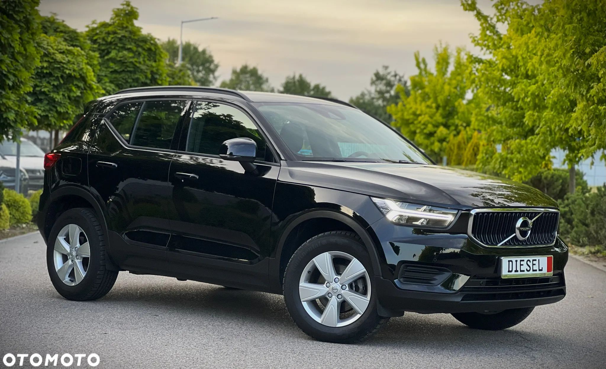 Volvo XC 40 D3 SCR Momentum - 1
