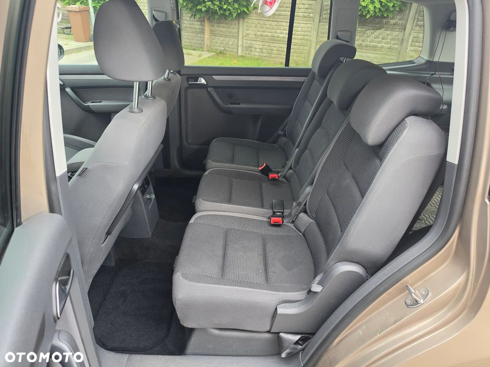 Volkswagen Touran 1.2 TSI Comfortline - 30