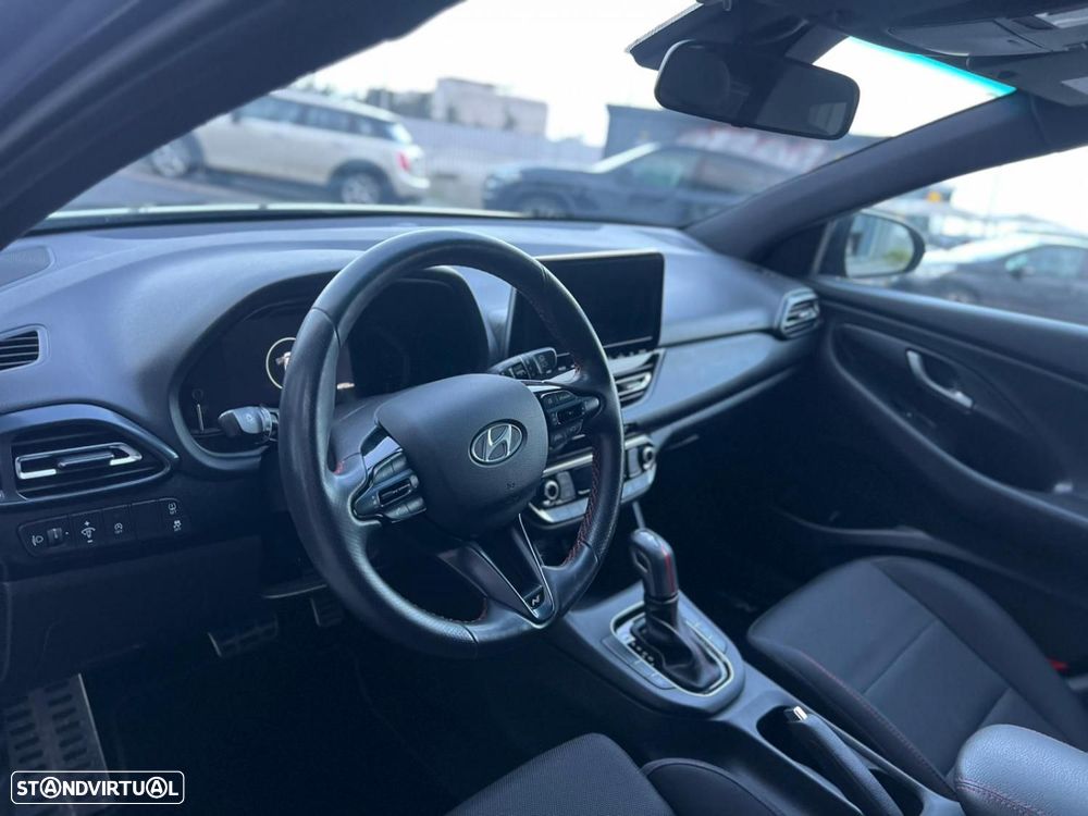 Hyundai i30 1.6 CRDi N-Line 7DCT - 9