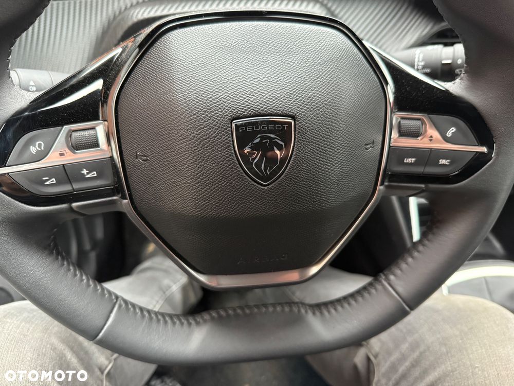 Peugeot 2008 PureTech 100 Stop&Start Allure Pack - 21