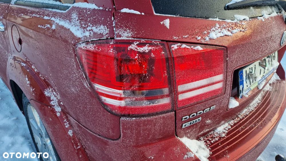 DODGE JOURNEY 09-10 LAMPA NA KLAPĘ TYŁ LEWA - 1