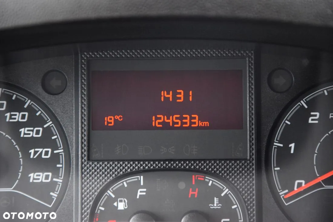 Peugeot BOXER ​*L2H2​*2.2BLUEHDI​*140KM​*LANE​*ASSIST​*TEMPOMAT​*KLIMA​*NAVI​*11 - 12