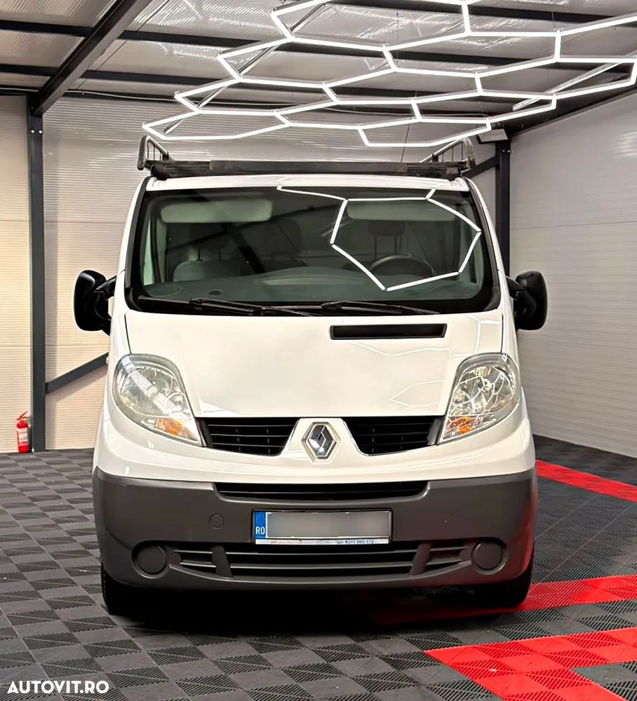 Renault TRAFIC - 3