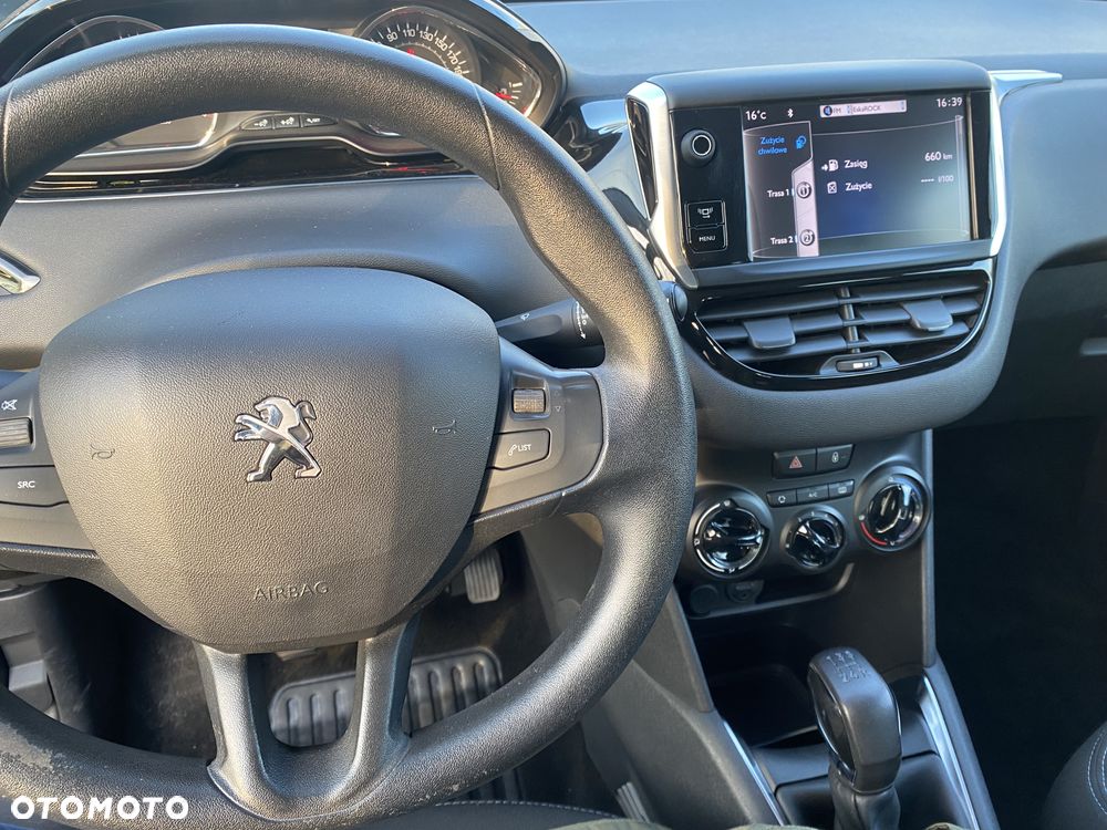 Peugeot 208 1.2 PureTech Active - 21