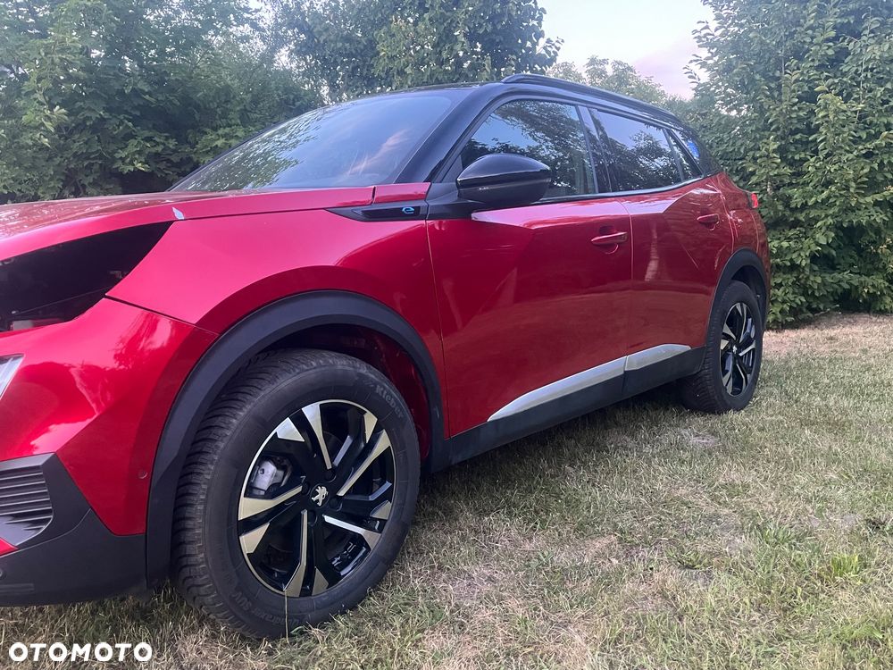 Peugeot 2008 136 GT - 9