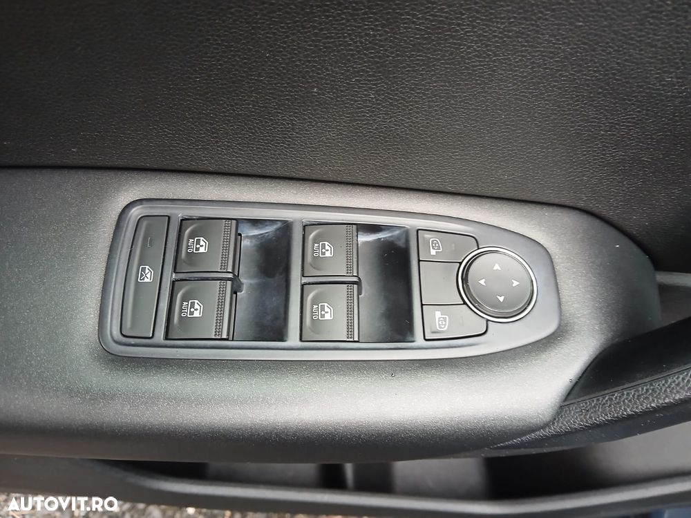 Renault Captur TCe 90 Intens - 11