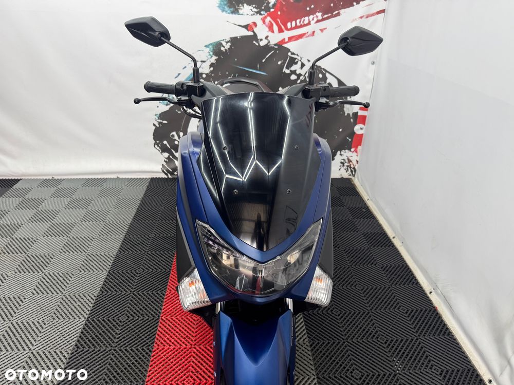 Yamaha NMAX - 34