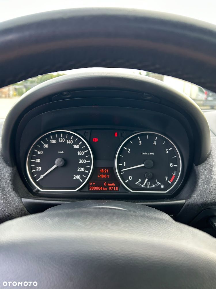 BMW Seria 1 - 18