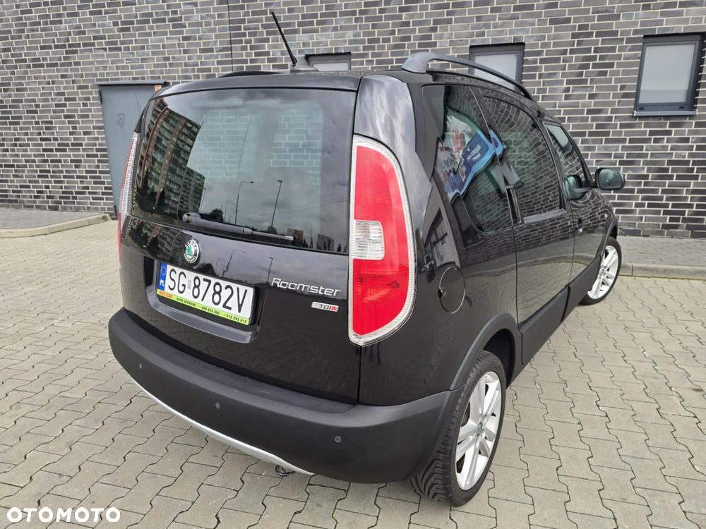 Skoda Roomster 1.6 TDI DPF Scout PLUS EDITION - 12