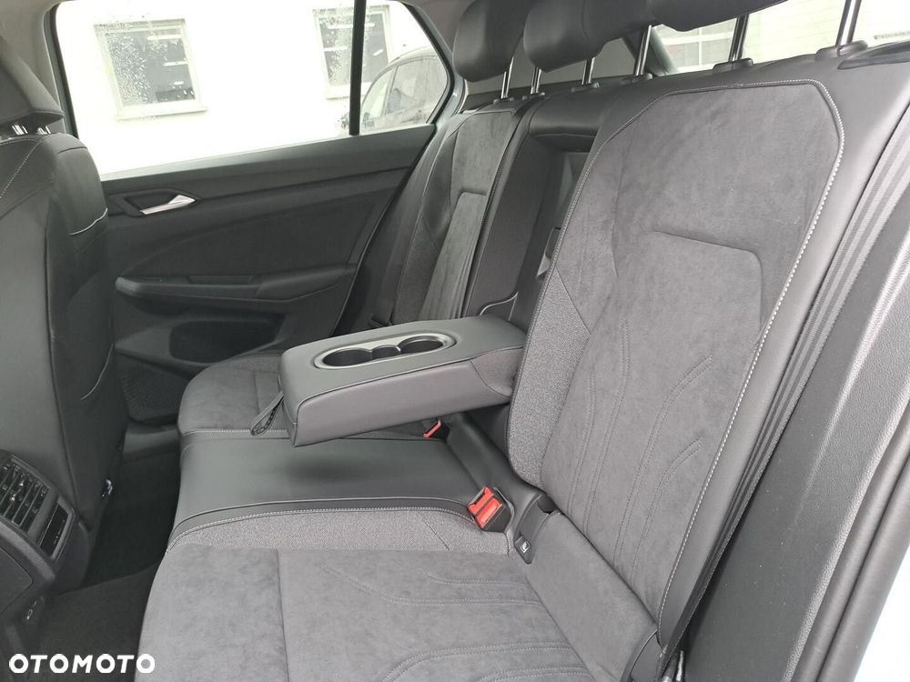 Volkswagen Golf - 15