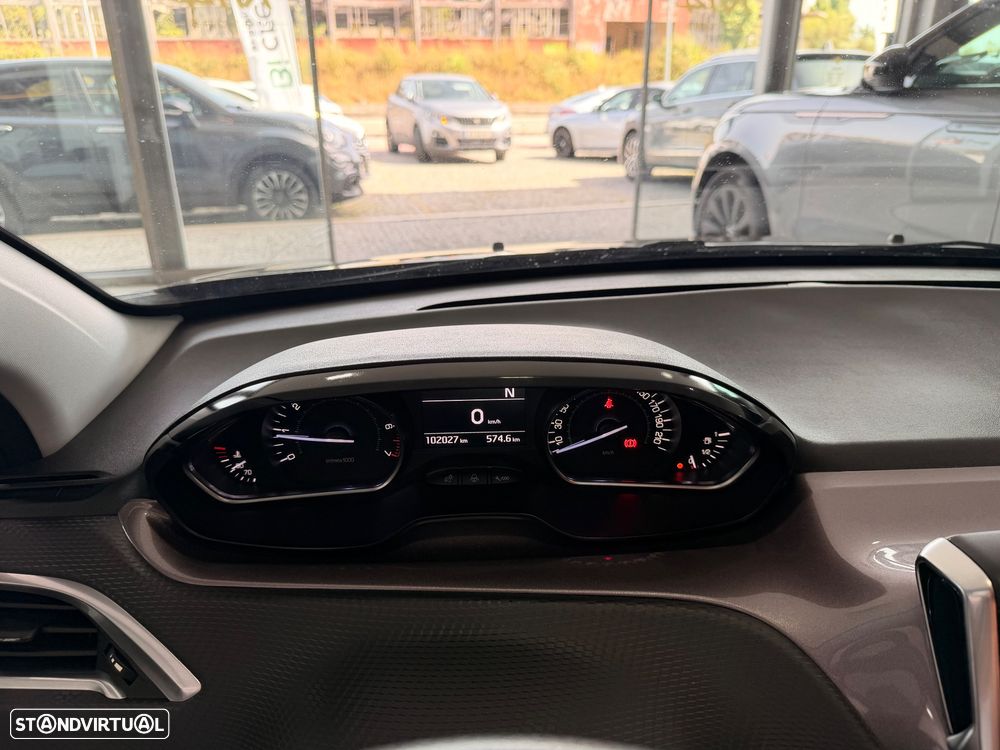 Peugeot 2008 PureTech 82 ETG5 STOP&START Active - 15