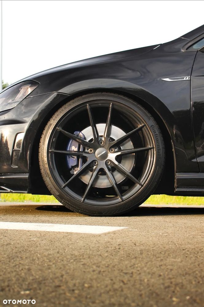 Volkswagen Golf - 12