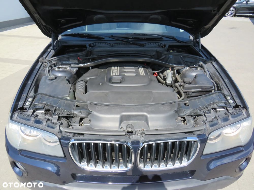 BMW X3 2.0d - 38