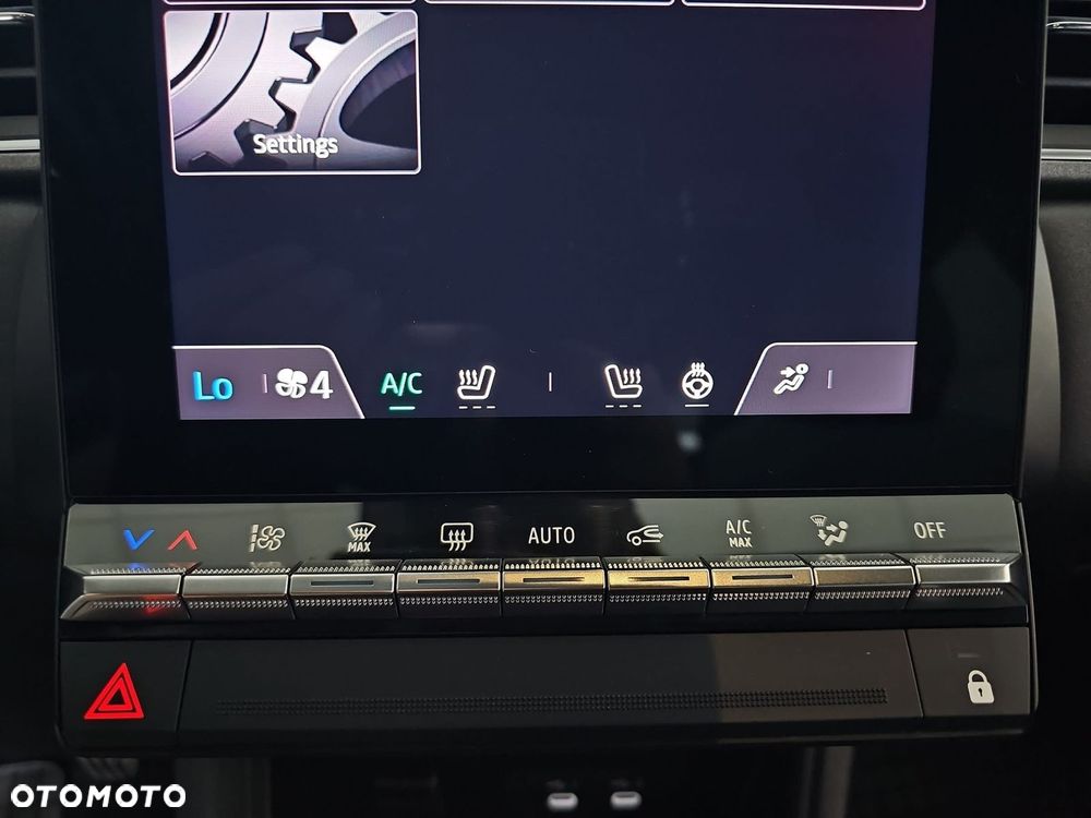 Renault Captur 1.0 TCe Techno - 24