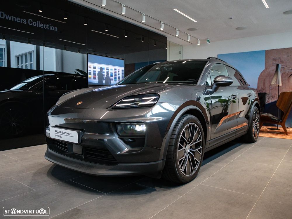 Porsche Macan Electric 4 - 3