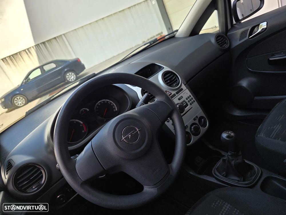 Opel Corsa Van - 44
