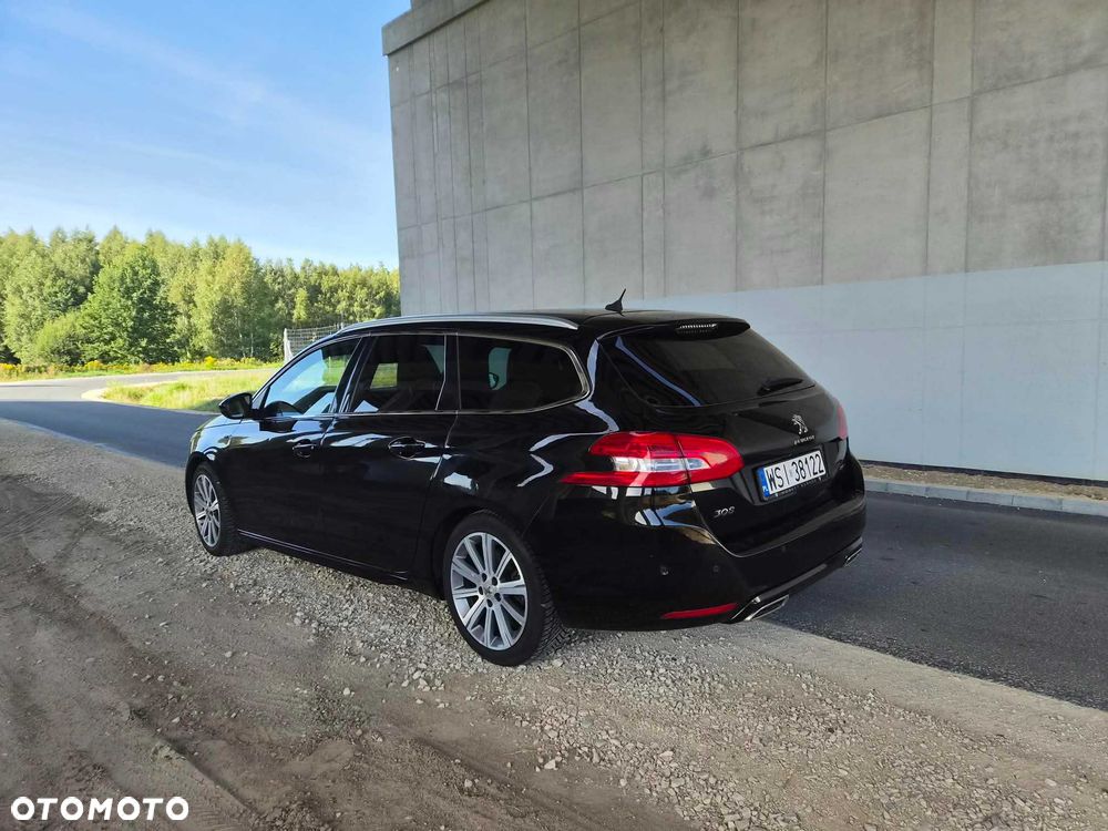 Peugeot 308 - 4