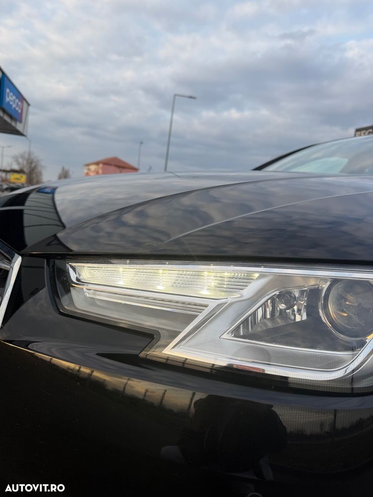 Audi A4 2.0 TDI S tronic Sport - 22