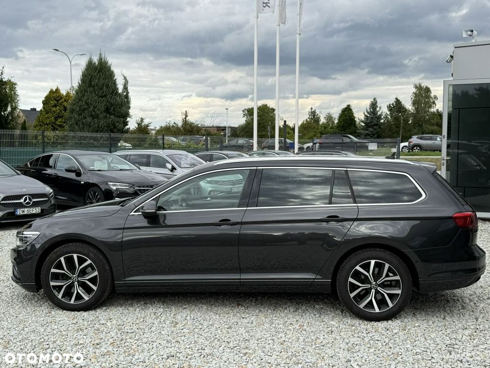 Volkswagen Passat Variant 2.0 TDI EVO Business DSG - 6
