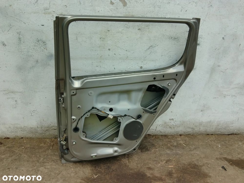 SKODA FABIA II LIFT 10-14  LIFT LF8H DRZWI PRAWE TYŁ TYLNE HB - 5