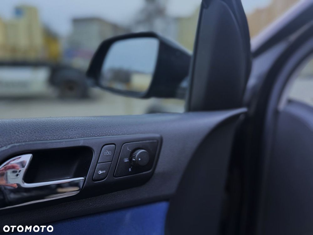 Volkswagen Polo - 12