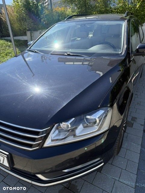 Volkswagen Passat 2.0 TDI Comfortline DSG - 4