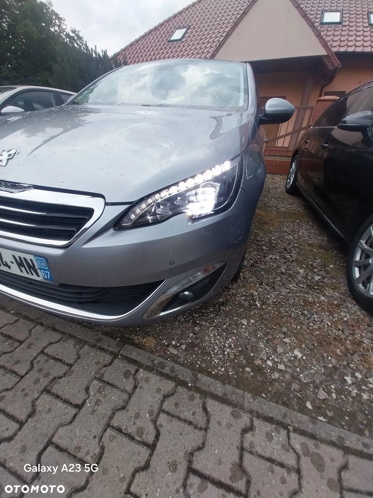 Peugeot 308 - 9