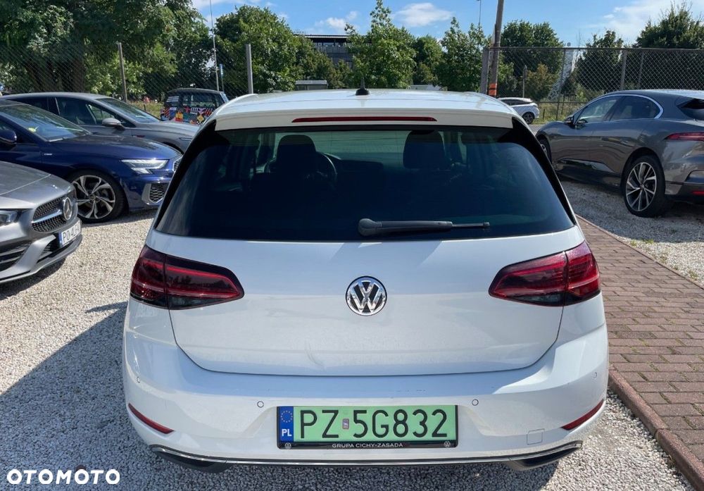 Volkswagen Golf - 7