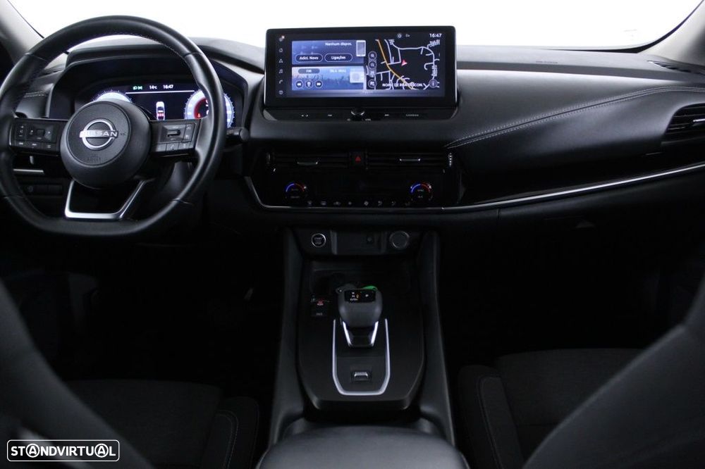 Nissan Qashqai 1.3 DIG-T N-Connecta LED Xtronic - 17