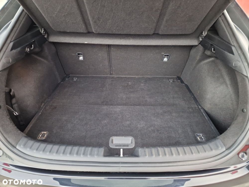 Kia XCeed 1.5 T-GDI M DCT - 33