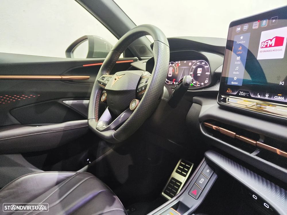 Cupra Terramar 1.5 e-Hybrid VZ DSG - 12