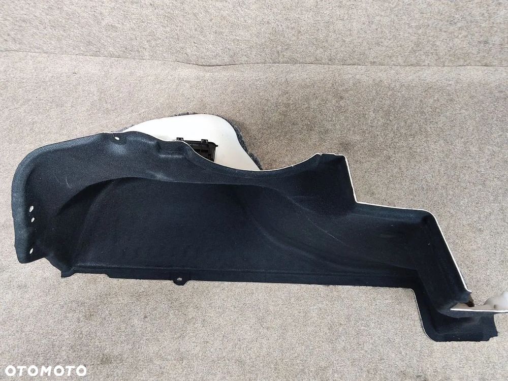 TOYOTA CAMRTY od 2019 r Boczek Bagażnika Lewy - 2