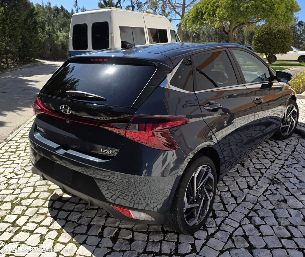 Hyundai i20 - 20