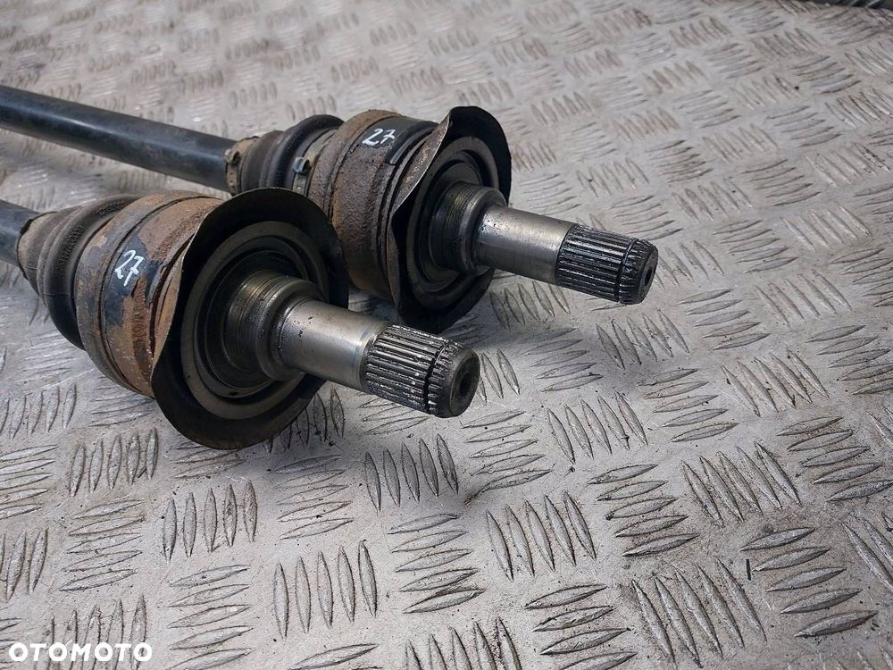 PÓŁOŚ LEWY TYŁ + PRAWY TYŁ BMW F10 520d 2.0 D 7581021 - 2