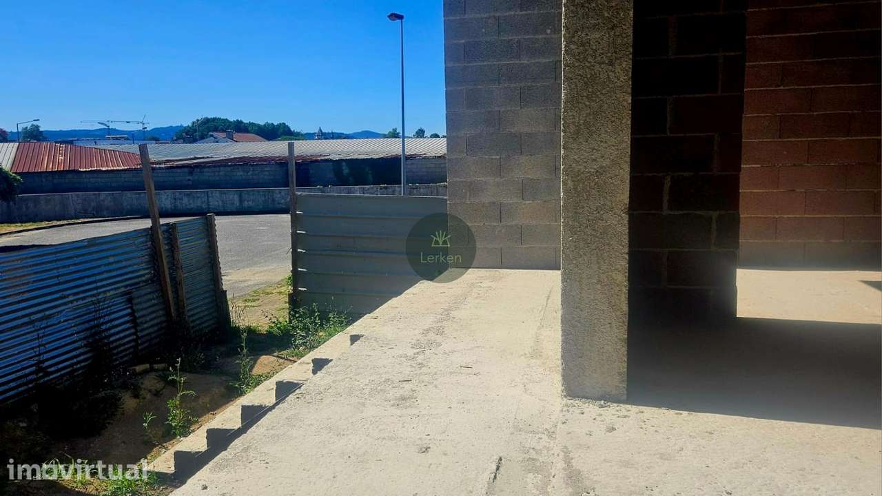 Moradia em Banda T3 Venda em Loureira,Vila Verde - Grande imagem: 5/17