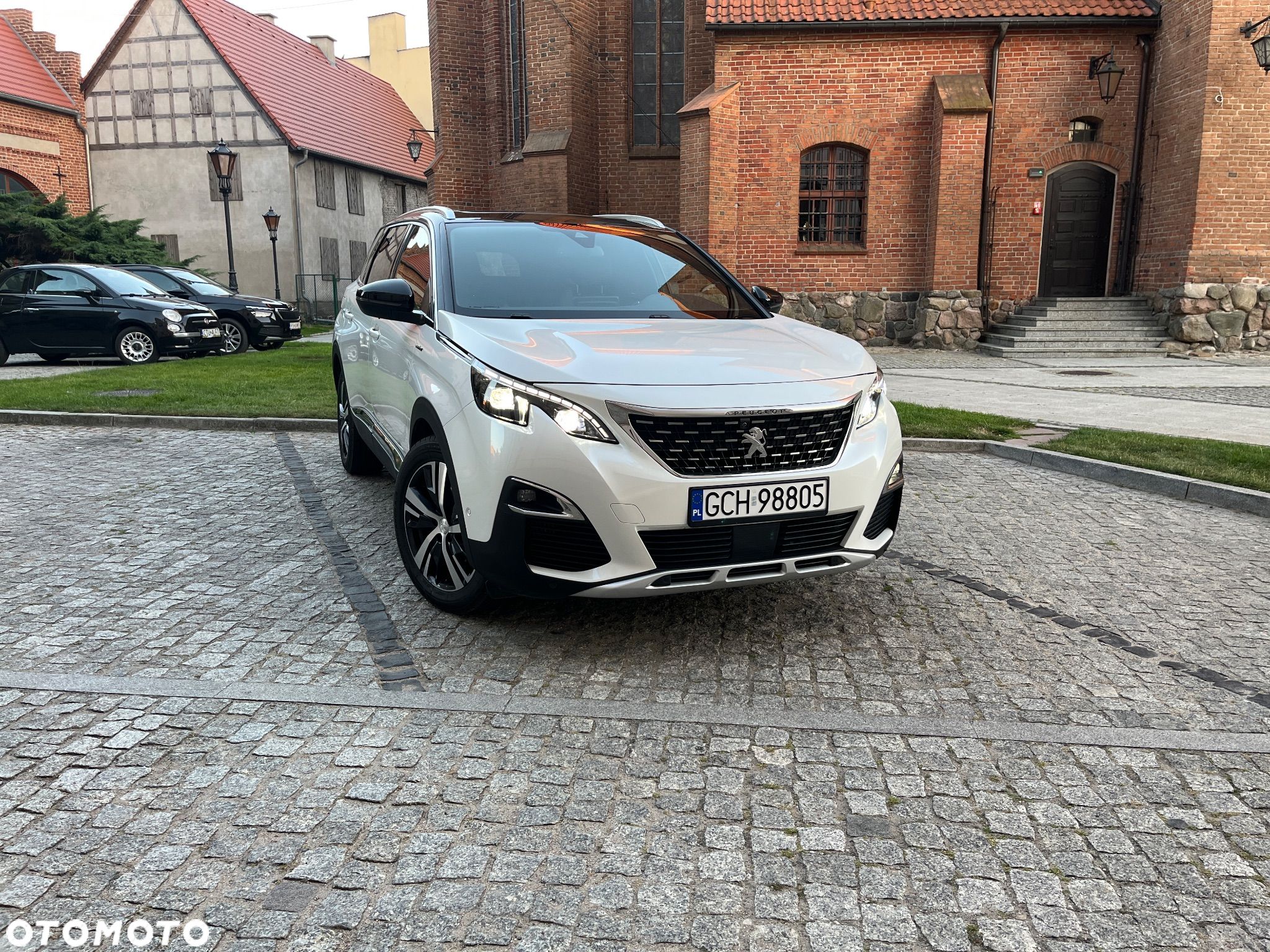 Peugeot 5008 PureTech 180 EAT8 Stop & Start GT - 1