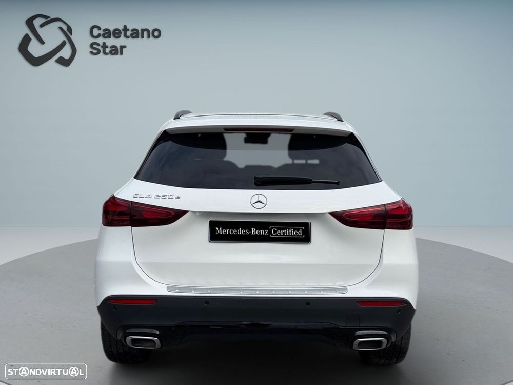 Mercedes-Benz GLA 250 e - 5