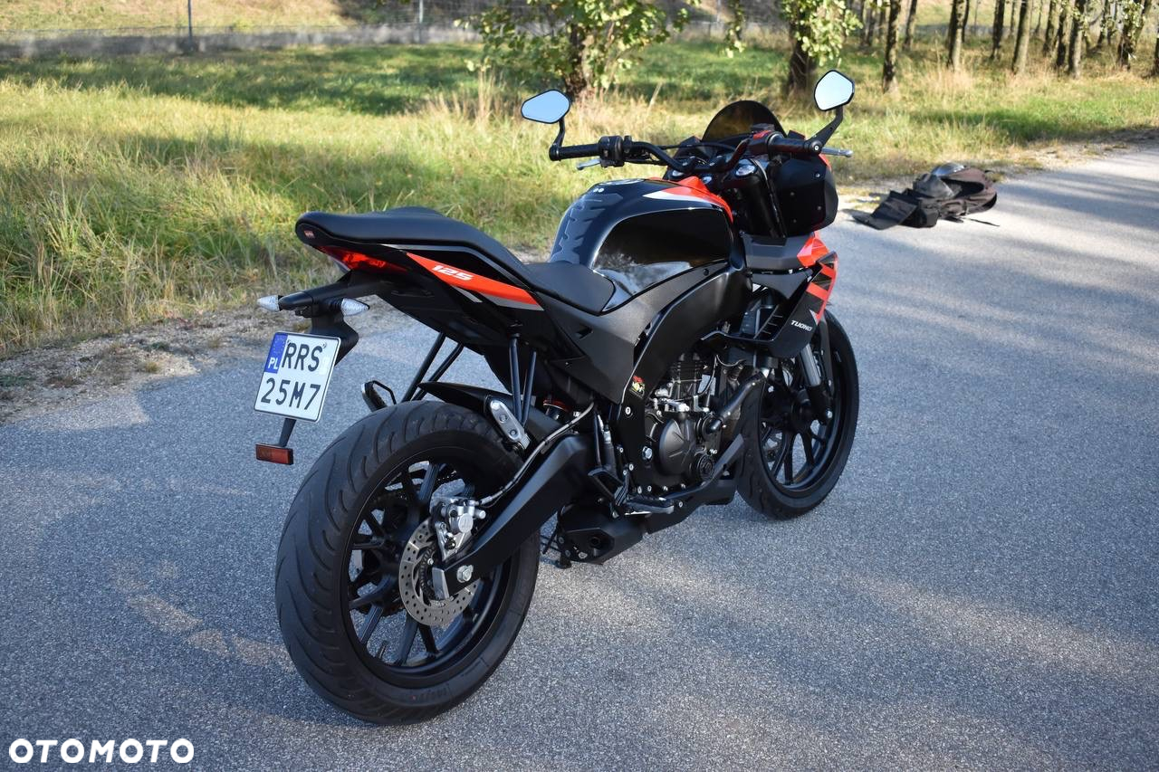 Aprilia Tuono - 4