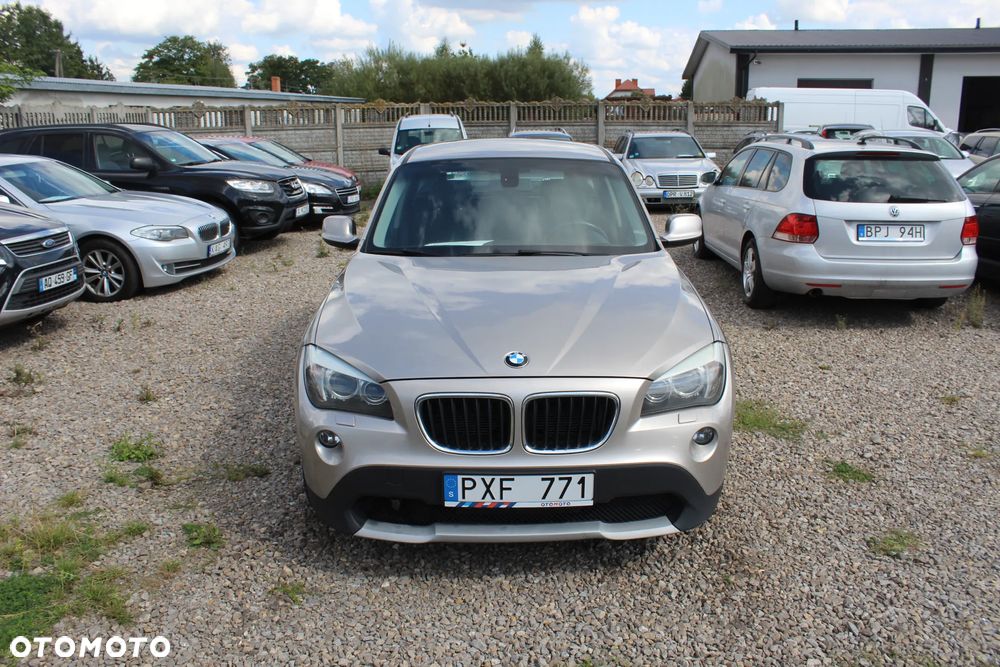BMW X1 xDrive20d - 13